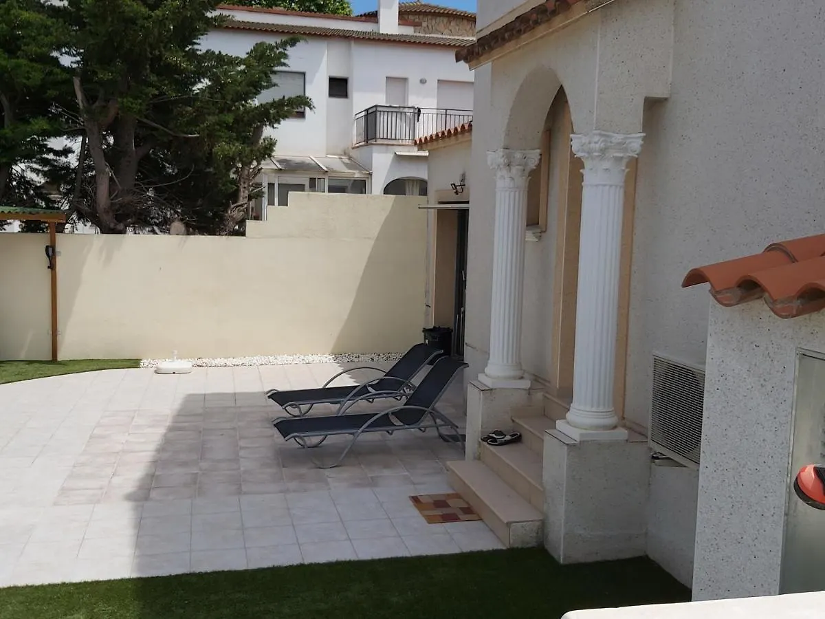 Casa Amb Piscina Privada Villa Empuriabrava