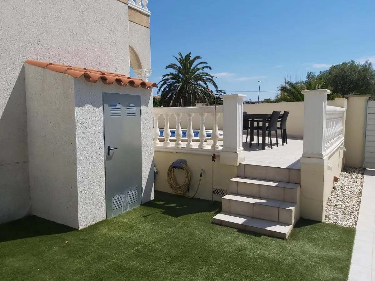 Casa Amb Piscina Privada Villa Empuriabrava 0*,  Spain